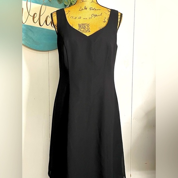 Onyx Nite Dresses & Skirts - ONYX Nite Women's Black Lined Dress Size 10 Party Special Occasion  USA